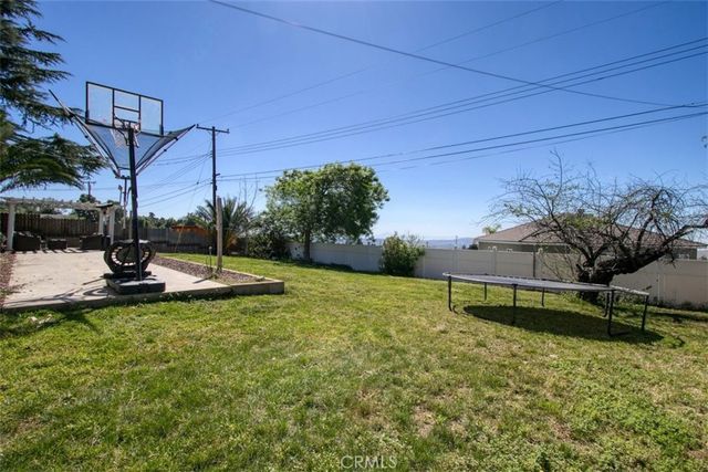 11758 Grant Street, Yucaipa, CA 92399