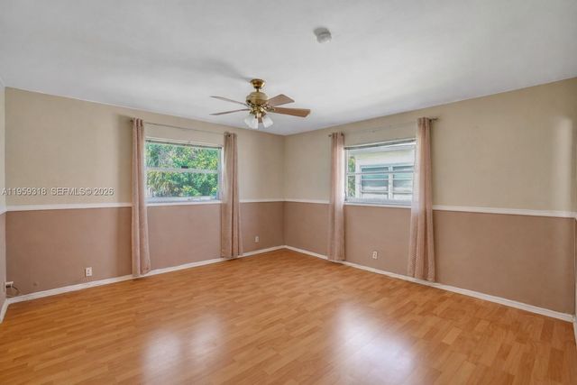 4927 NW 55th Ct, Tamarac, FL 33319