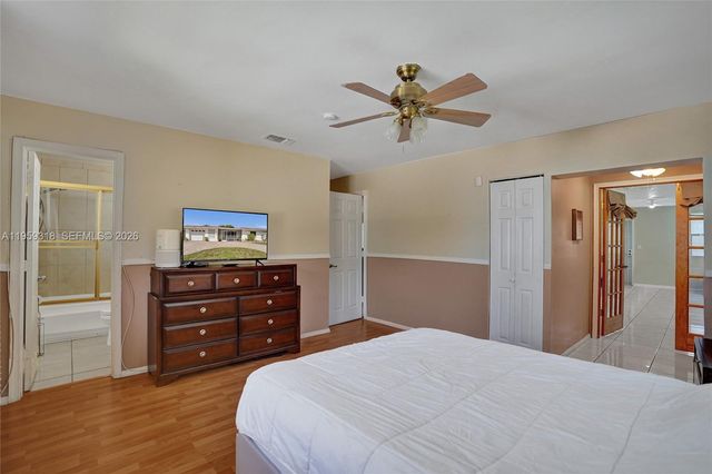 4927 NW 55th Ct, Tamarac, FL 33319