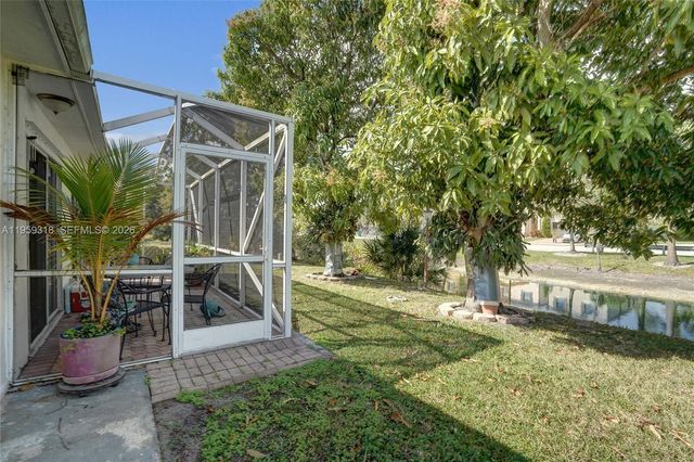 4927 NW 55th Ct, Tamarac, FL 33319