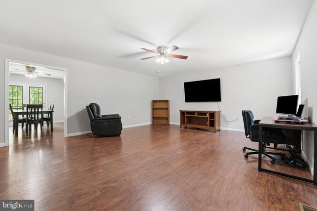 19134 DUPONT LN, Jeffersonton, VA 22724