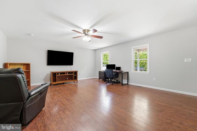 19134 DUPONT LN, Jeffersonton, VA 22724