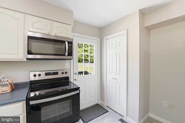 19134 DUPONT LN, Jeffersonton, VA 22724