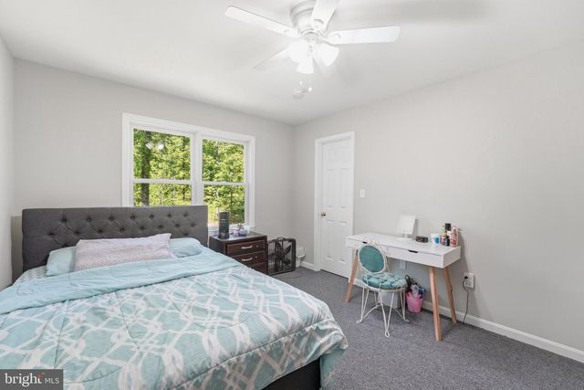 19134 DUPONT LN, Jeffersonton, VA 22724