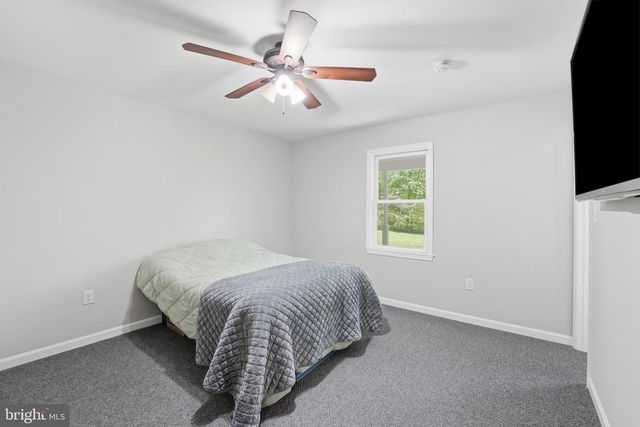 19134 DUPONT LN, Jeffersonton, VA 22724