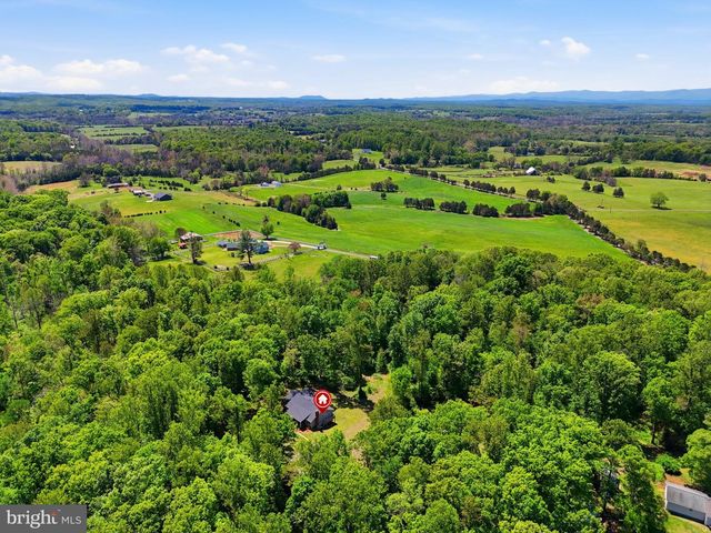 19134 DUPONT LN, Jeffersonton, VA 22724
