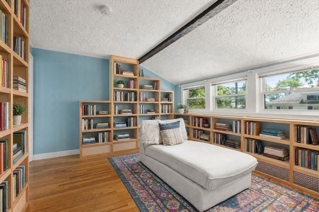 3 Chase Ave, Lexington, MA 02421