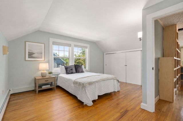 3 Chase Ave, Lexington, MA 02421
