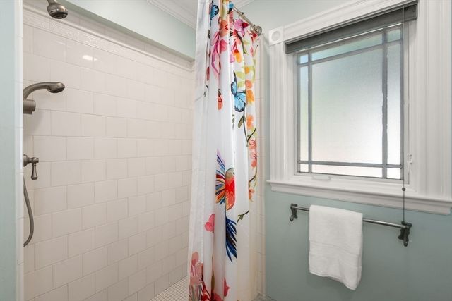 3 Chase Ave, Lexington, MA 02421