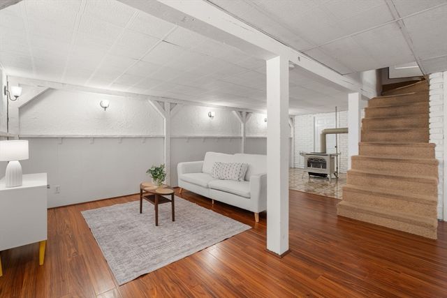 3 Chase Ave, Lexington, MA 02421