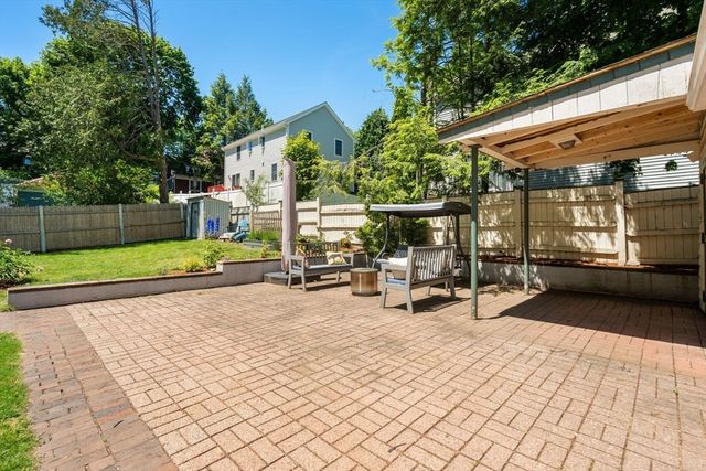 3 Chase Ave, Lexington, MA 02421
