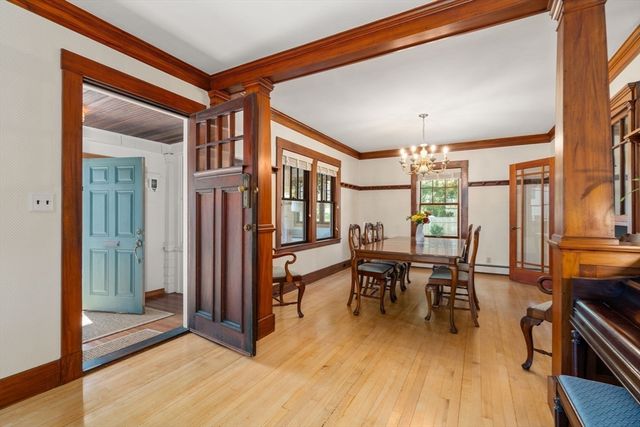 3 Chase Ave, Lexington, MA 02421