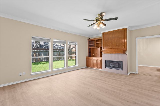 6414 Avignon St, Corpus Christi, TX 78414