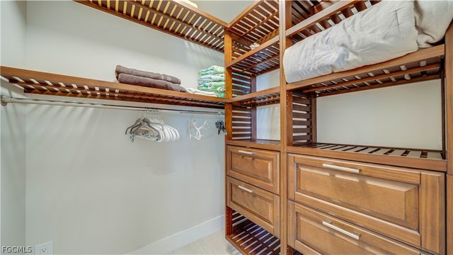 5331 Mayfair CT, Cape Coral, FL 33904