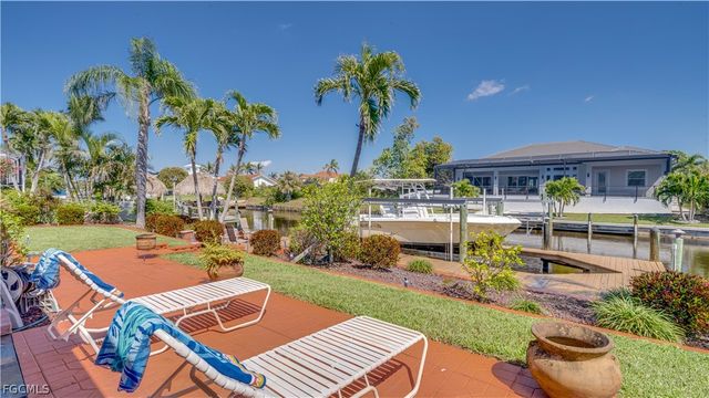 5331 Mayfair CT, Cape Coral, FL 33904