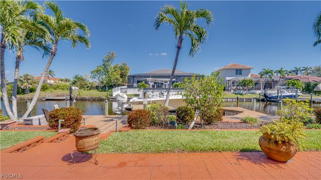 5331 Mayfair CT, Cape Coral, FL 33904