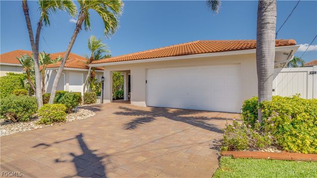 5331 Mayfair CT, Cape Coral, FL 33904