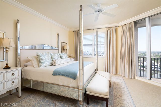 410 Flagship 1104, Naples, FL 34108