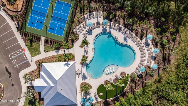 21 GEOSAM Drive, Palm Coast, FL 32137