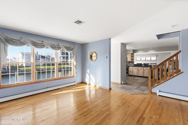 1722 Riviera Court, Point Pleasant, NJ 08742