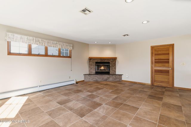 1722 Riviera Court, Point Pleasant, NJ 08742