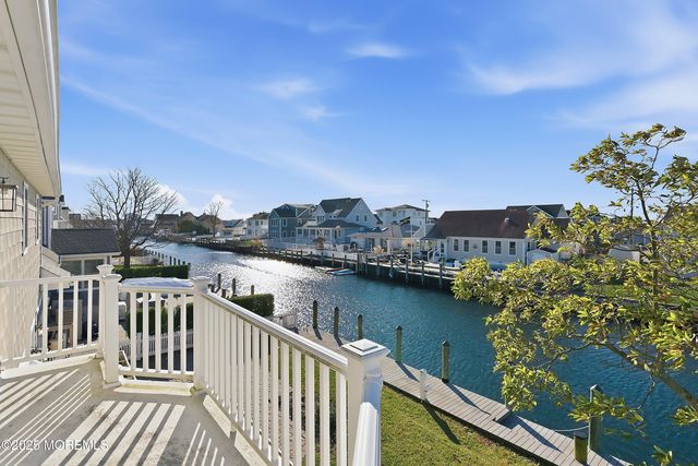 1722 Riviera Court, Point Pleasant, NJ 08742