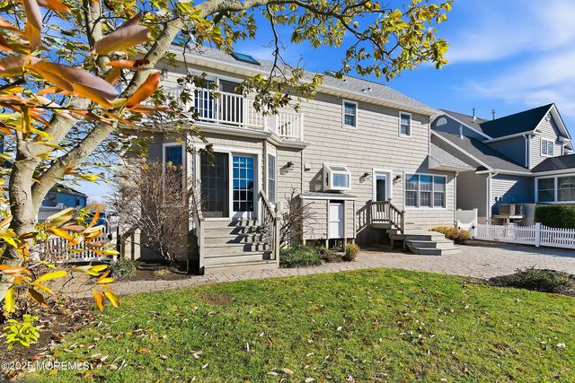 1722 Riviera Court, Point Pleasant, NJ 08742