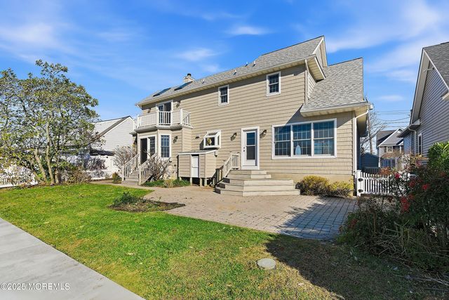 1722 Riviera Court, Point Pleasant, NJ 08742