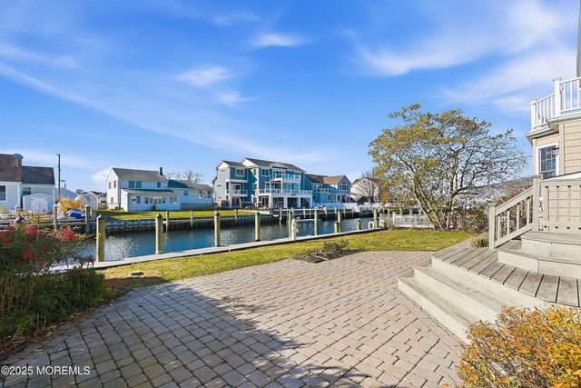 1722 Riviera Court, Point Pleasant, NJ 08742