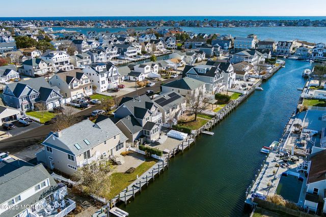 1722 Riviera Court, Point Pleasant, NJ 08742