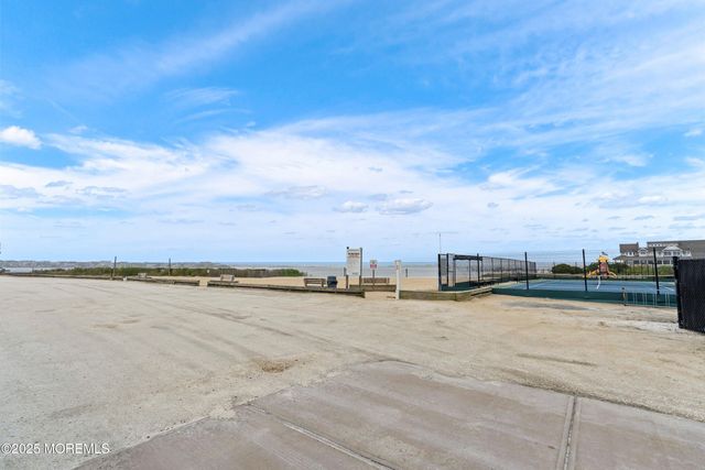 1722 Riviera Court, Point Pleasant, NJ 08742