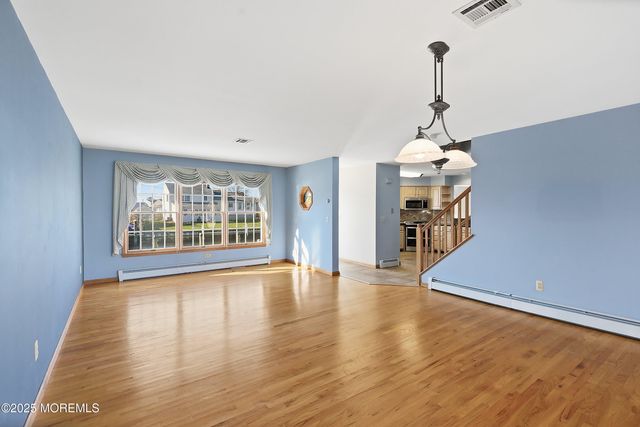 1722 Riviera Court, Point Pleasant, NJ 08742