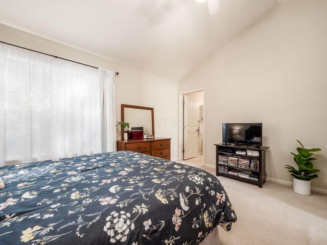 2672 Sawmill Reserve Drive, Powell, OH 43065