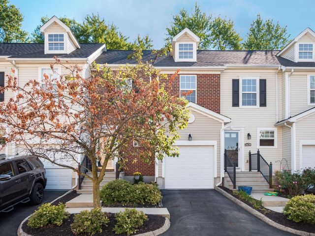 2672 Sawmill Reserve Drive, Powell, OH 43065