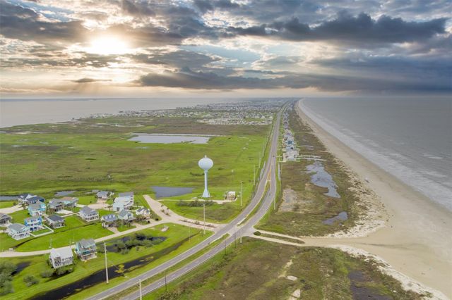 23107 Miramar Circle, Galveston, TX 77554