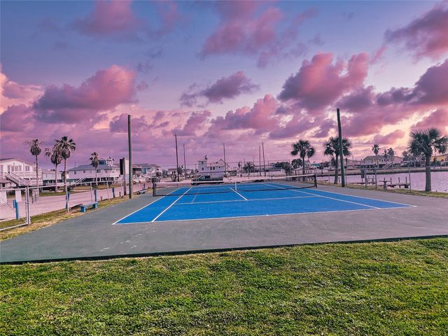 23107 Miramar Circle, Galveston, TX 77554