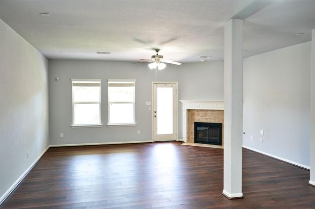 6306 Bain Drive, Missouri City, TX 77459