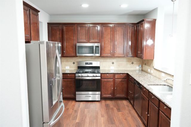 6306 Bain Drive, Missouri City, TX 77459