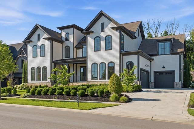 8068 Heirloom Blvd, College Grove, TN 37046
