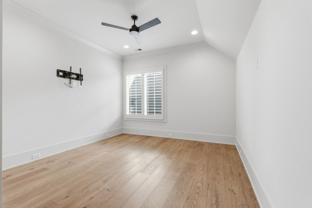 8068 Heirloom Blvd, College Grove, TN 37046