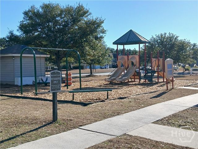 105 Liam Court, Guyton, GA 31312