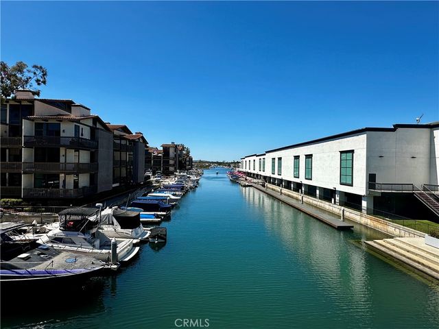 7212 Marina Pacifica N, Long Beach, CA 90803