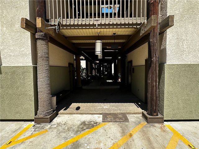 7212 Marina Pacifica N, Long Beach, CA 90803