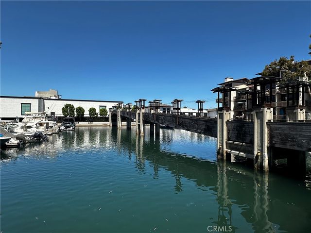 7212 Marina Pacifica N, Long Beach, CA 90803