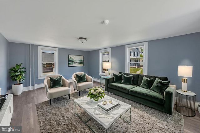 734 S EAST AVE, Vineland, NJ 08360