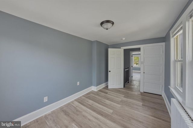 734 S EAST AVE, Vineland, NJ 08360
