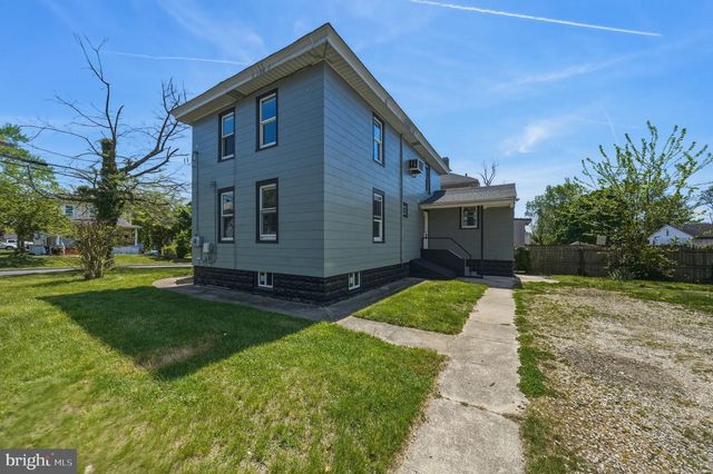 734 S EAST AVE, Vineland, NJ 08360