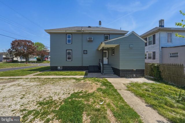 734 S EAST AVE, Vineland, NJ 08360