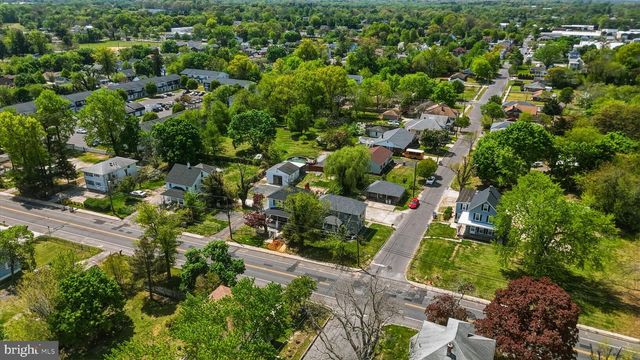 734 S EAST AVE, Vineland, NJ 08360