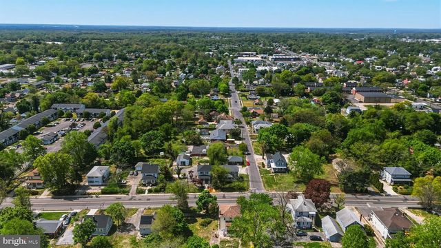 734 S EAST AVE, Vineland, NJ 08360